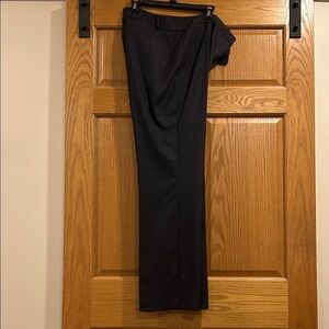 Ann Taylor Women’s Dark Gray Dress Pants Size 12 CurvyNWOT Classic & Quality
